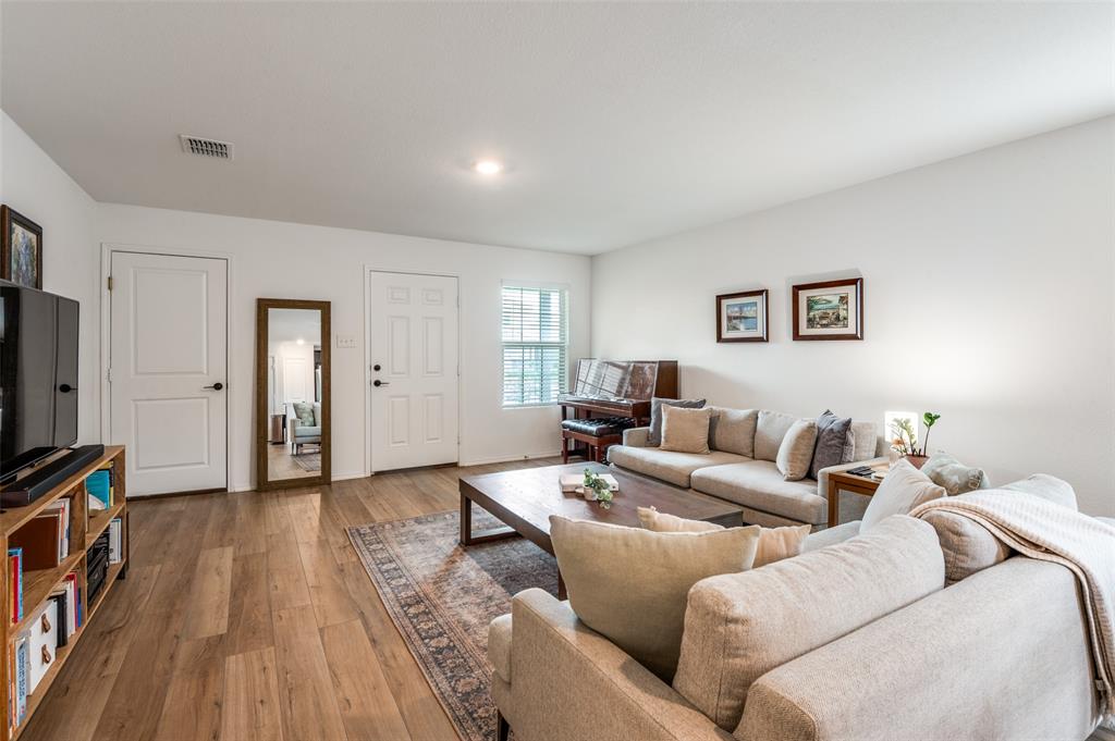 Linden Hills Ph 1 - Residential