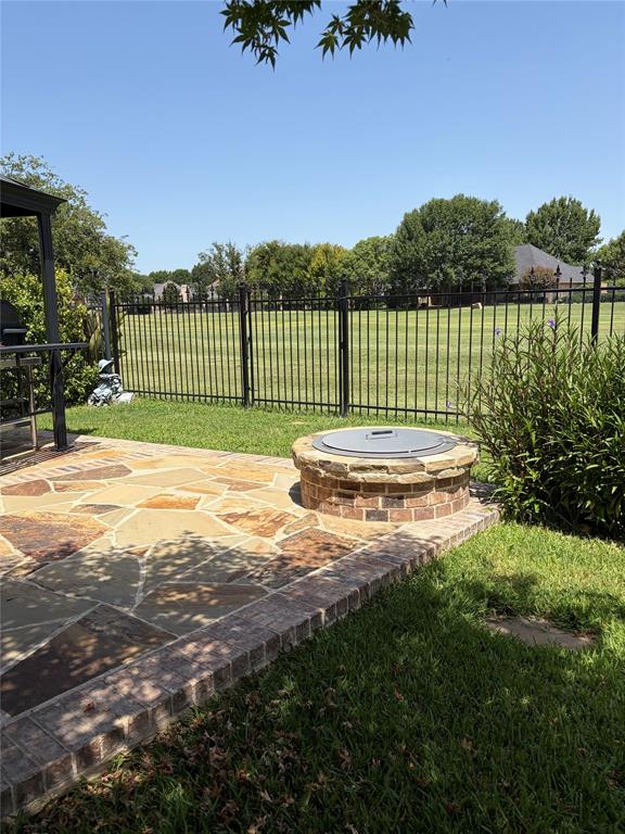 837 Merion Drive