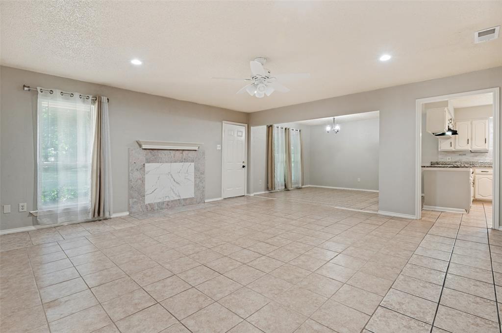 1227 Elsmere Drive