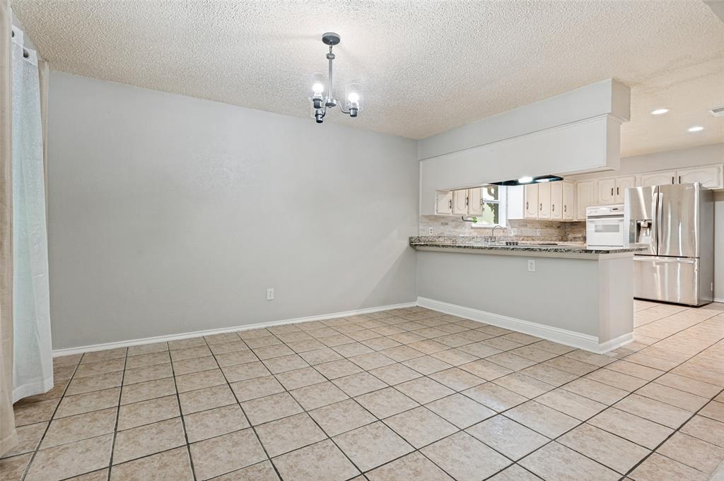 1227 Elsmere Drive