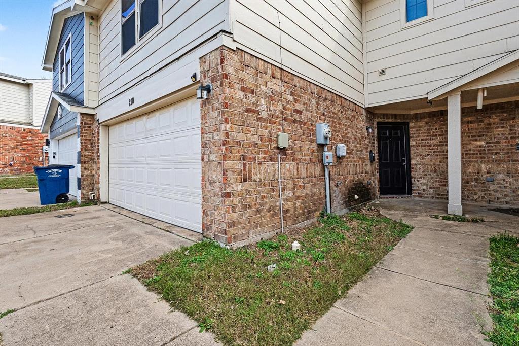 210 Creek Cove Drive