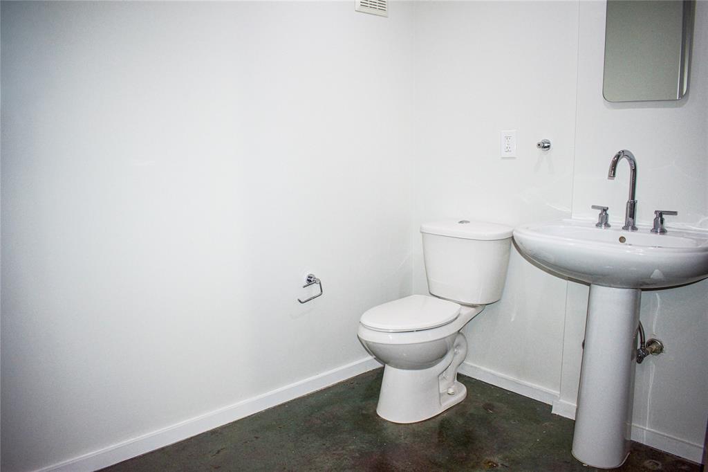 3110 Thomas Avenue 534