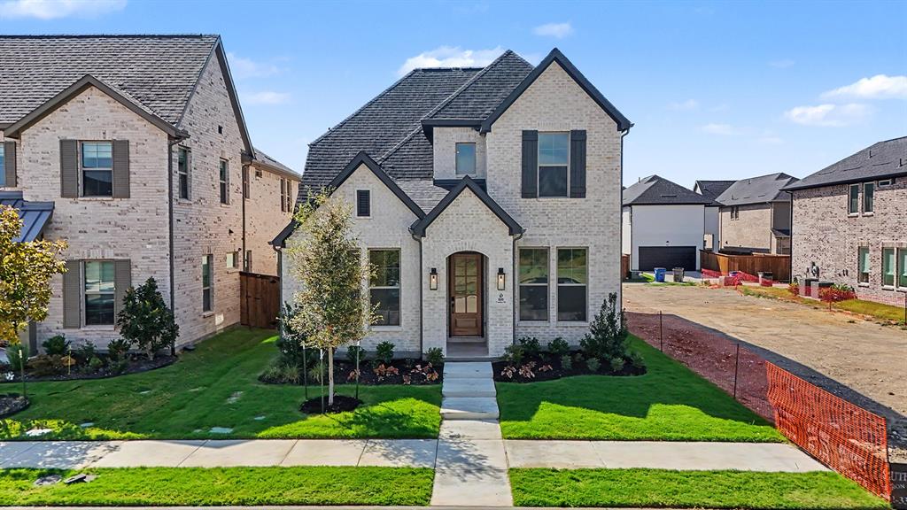 800 Caroline Drive