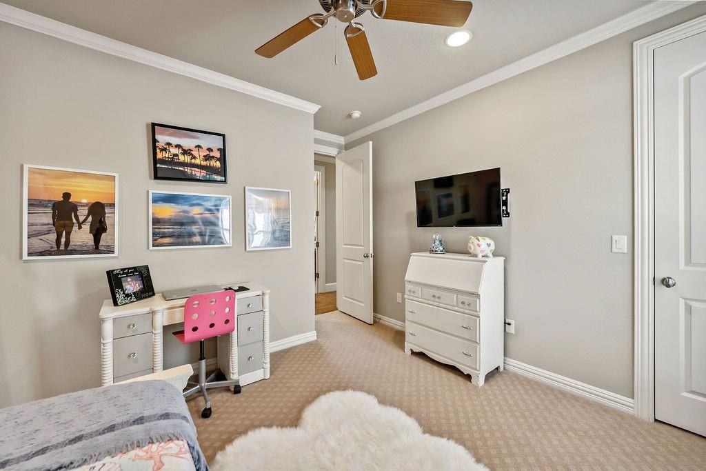 Silver Lake - Residential