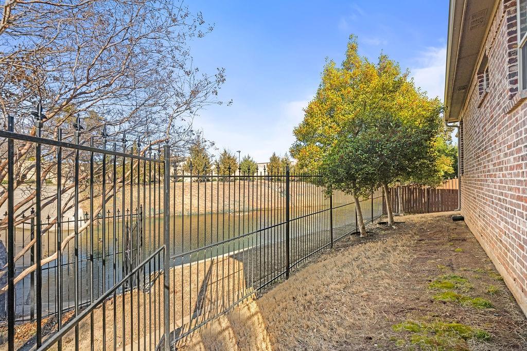 Silver Lake - Residential