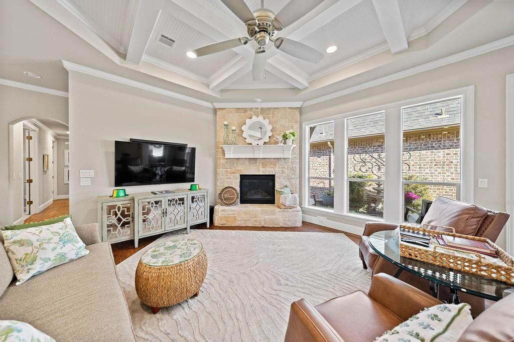 Silver Lake - Residential