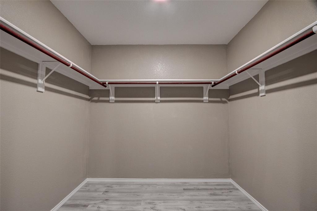 Trinity Xing Ph 5b - Residential Lease