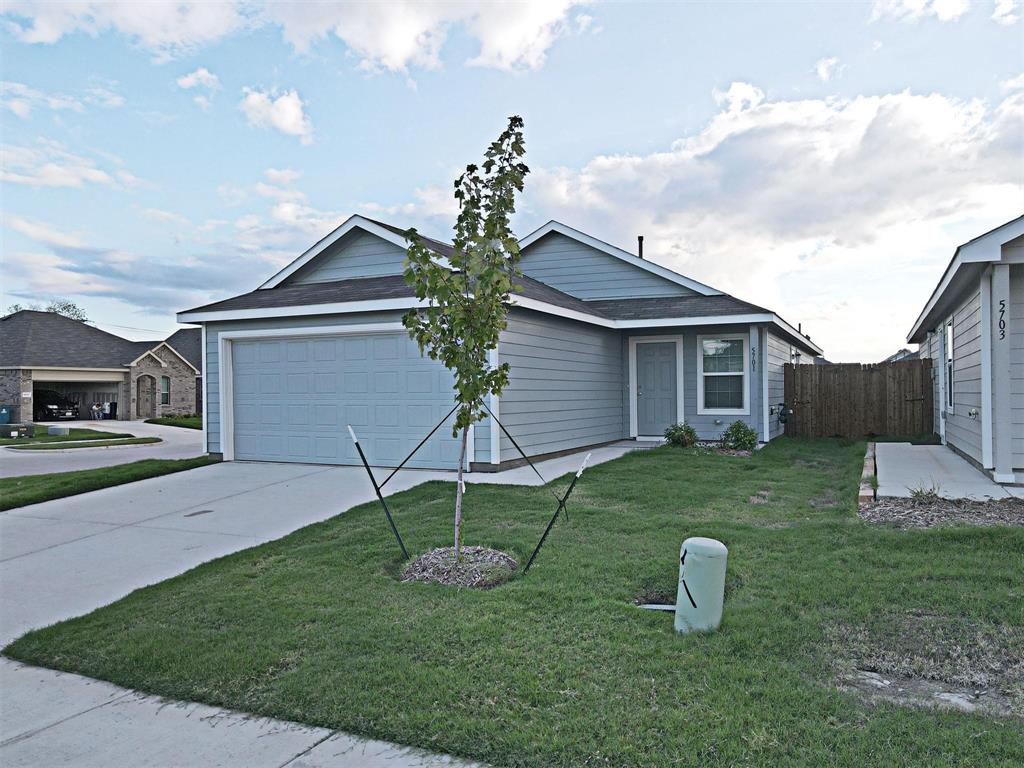 Trinity Xing Ph 5b - Residential Lease