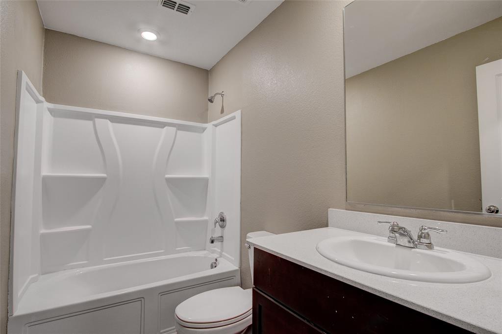 Trinity Xing Ph 5b - Residential Lease