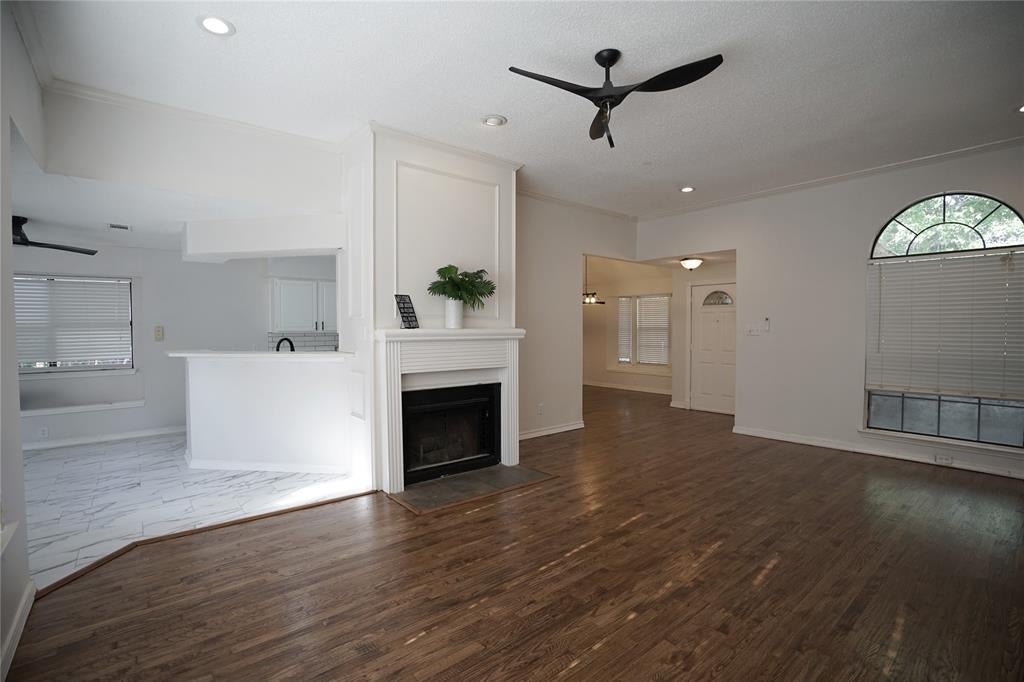 3007 Pacifica Street