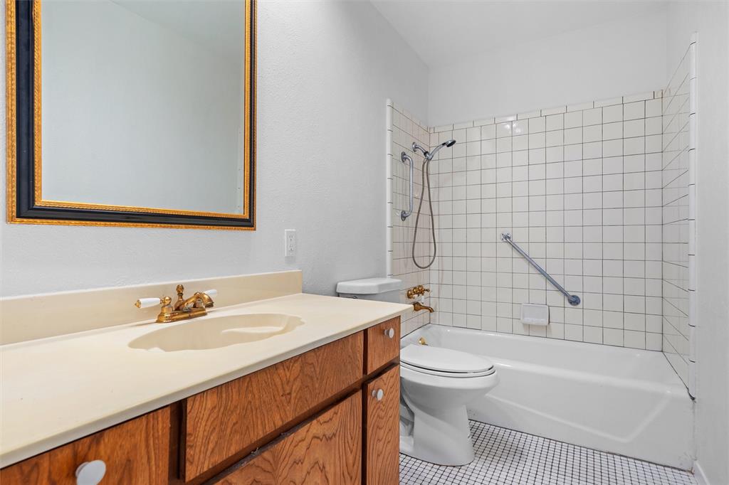 Central Park - Residential