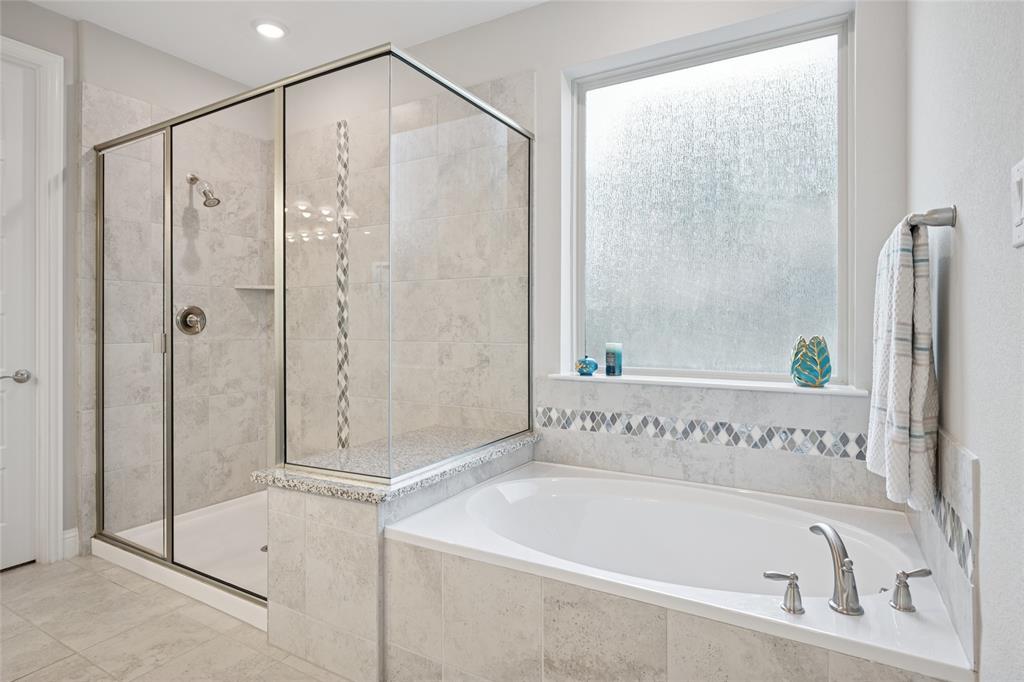 Keller, Texas 76248, United States, 5 Bedrooms Bedrooms, ,5 BathroomsBathrooms,Residential,Active,106547
