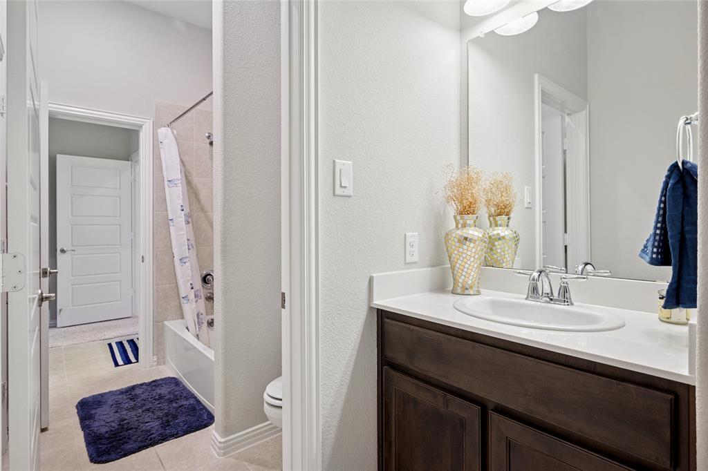 Keller, Texas 76248, United States, 5 Bedrooms Bedrooms, ,5 BathroomsBathrooms,Residential,Active,106547
