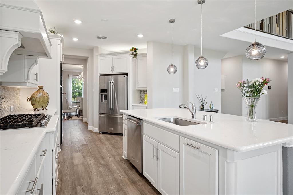 Keller, Texas 76248, United States, 5 Bedrooms Bedrooms, ,5 BathroomsBathrooms,Residential,Active,106547