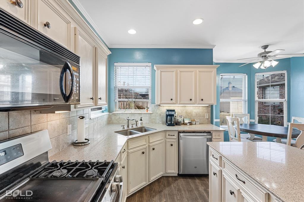 Bossier City, Louisiana 71112, United States, 4 Bedrooms Bedrooms, ,2 BathroomsBathrooms,Residential,Active,20807