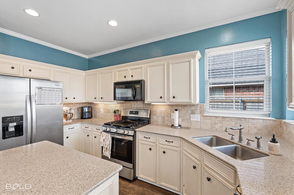 Bossier City, Louisiana 71112, United States, 4 Bedrooms Bedrooms, ,2 BathroomsBathrooms,Residential,Active,20807