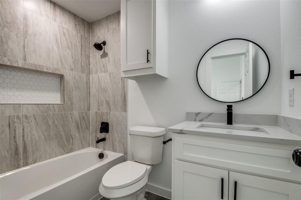 Orig Town Of Greenville - Residential Lease