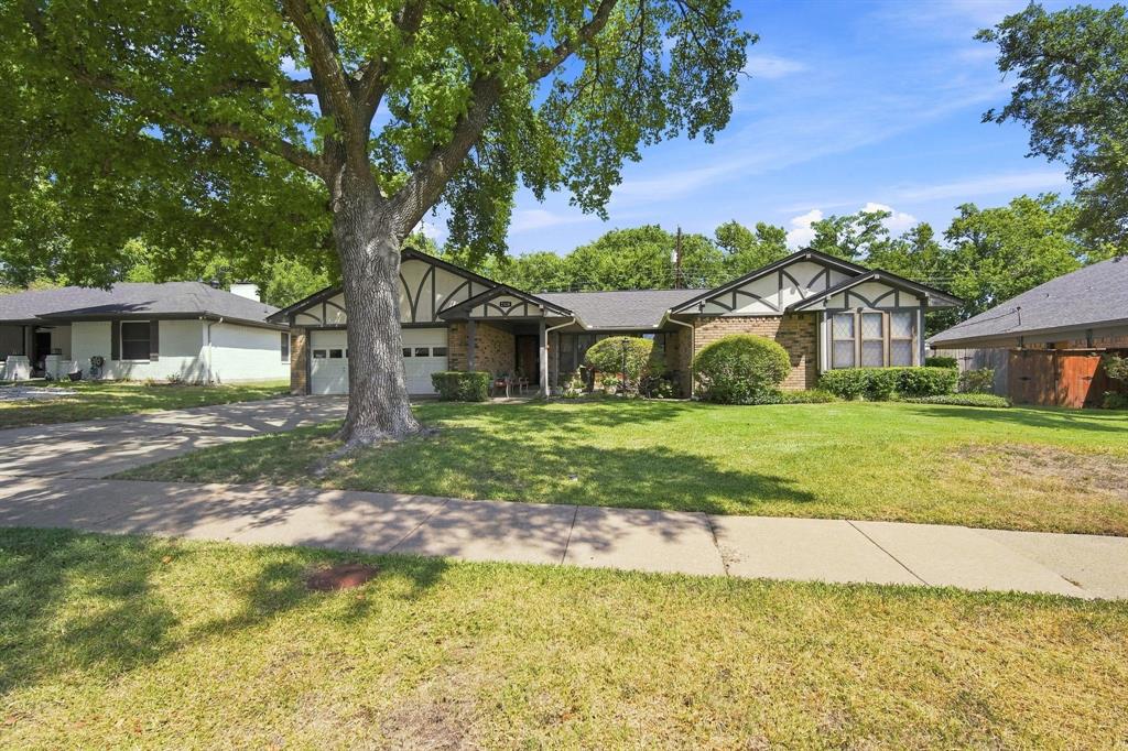 2310 Louise Lane