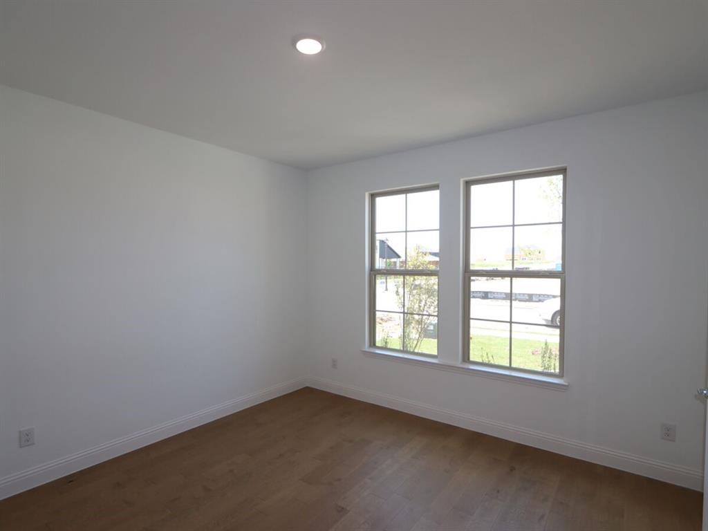6834 Tadpole Trail