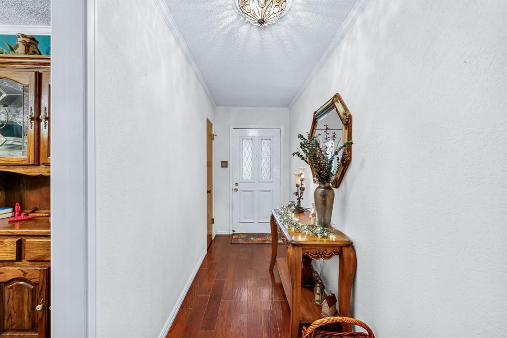 1823 Ridgebrook Drive