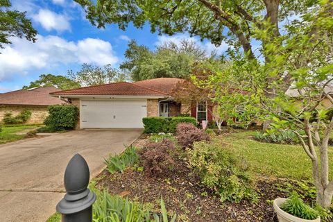 1823 Ridgebrook Drive Arlington TX 76015