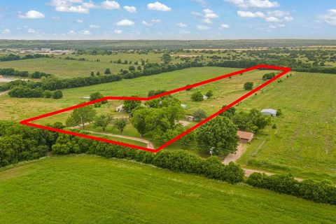 745 County Road 1123 Cleburne TX 76033
