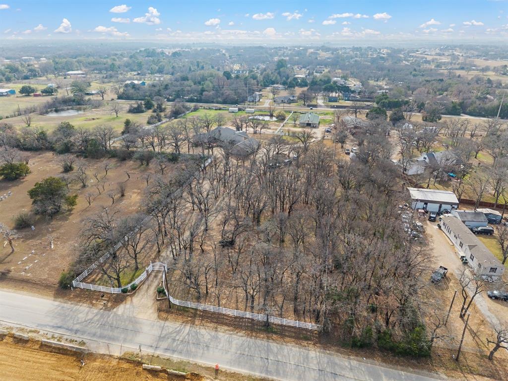 7260 Hudson Cemetery Road