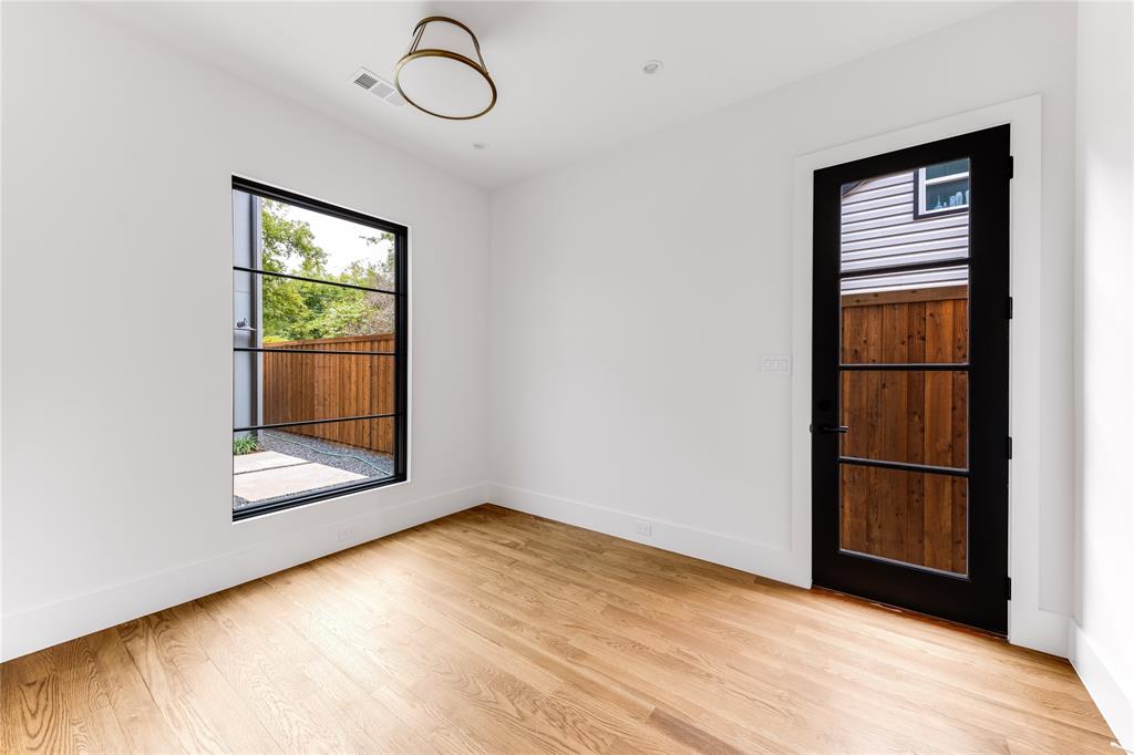 Linwood Place - Residential