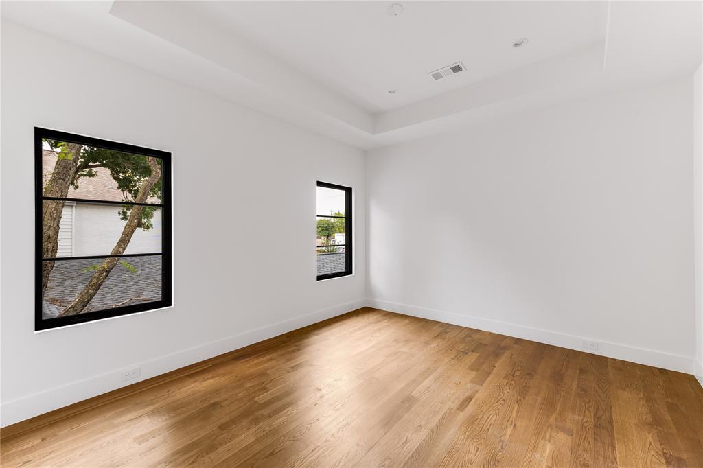 Linwood Place - Residential