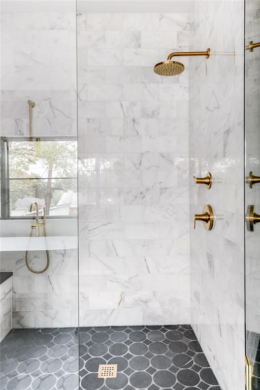 Linwood Place - Residential