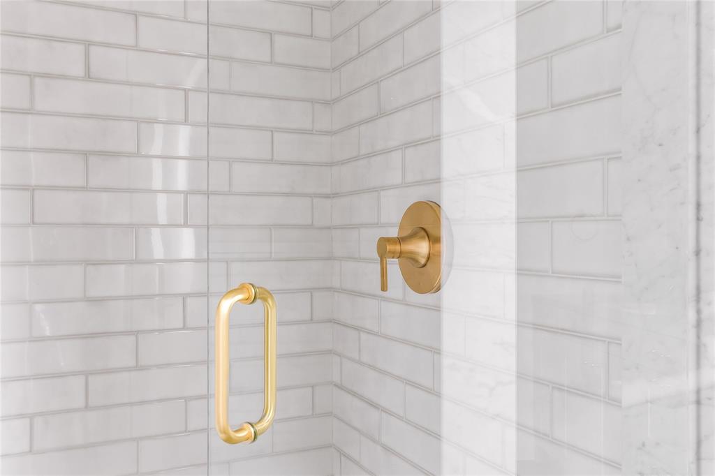 Linwood Place - Residential