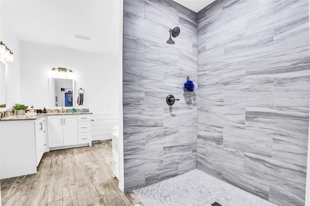 Longview Estates - Residential