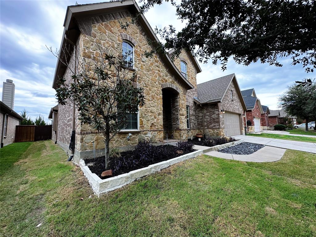 1424 Palestine Drive