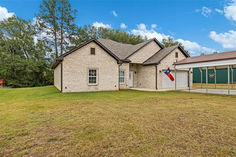 A home in Gladewater