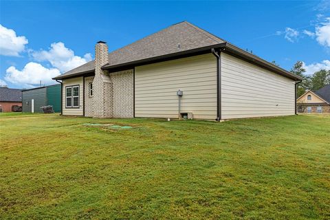 A home in Gladewater