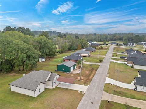 A home in Gladewater