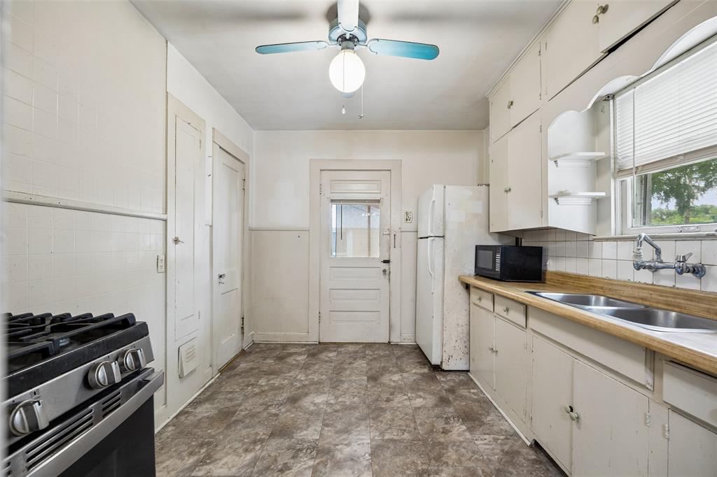 Ravinia Heights - Residential