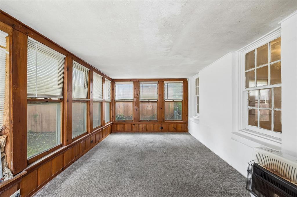 Ravinia Heights - Residential