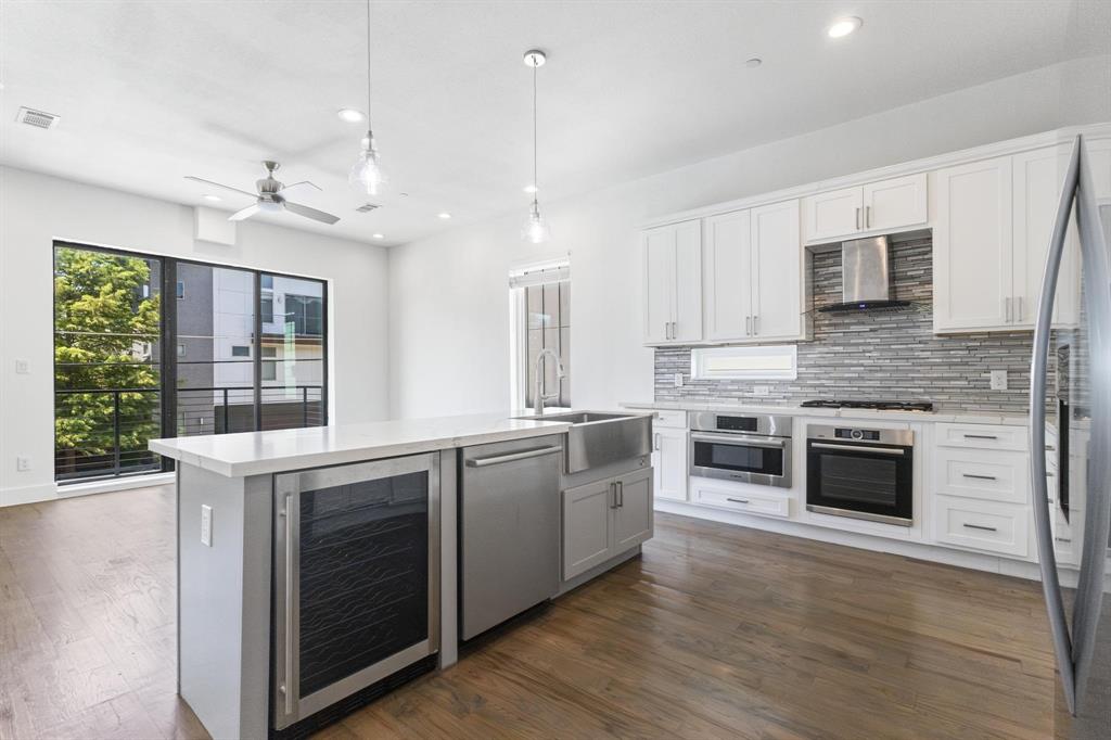 2450 N Garrett Avenue 14