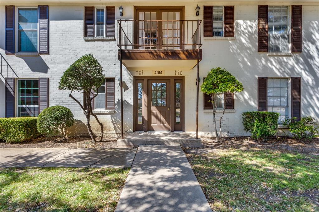 4014 Ridglea Country Club Drive