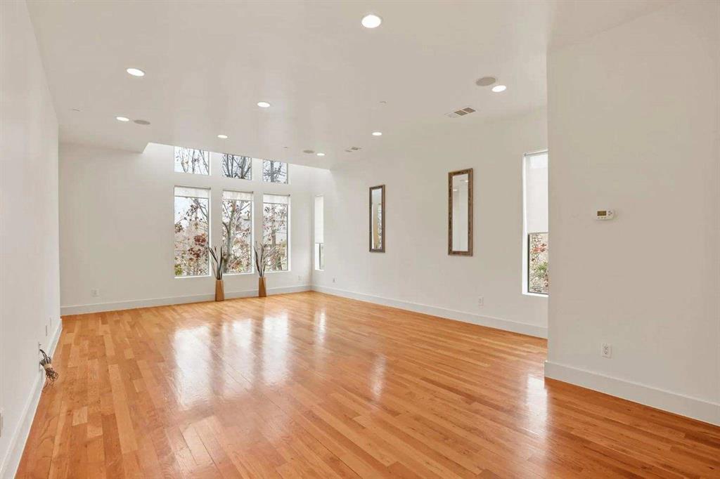 1600 Haskell Condos - Residential Lease