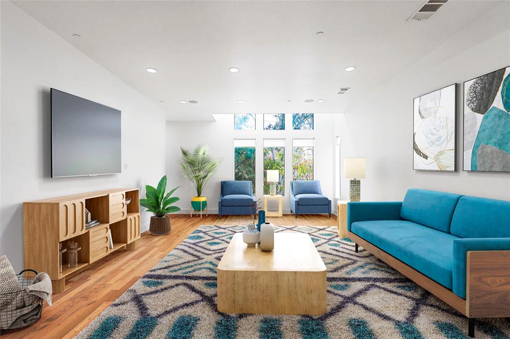 1600 Haskell Condos - Residential Lease