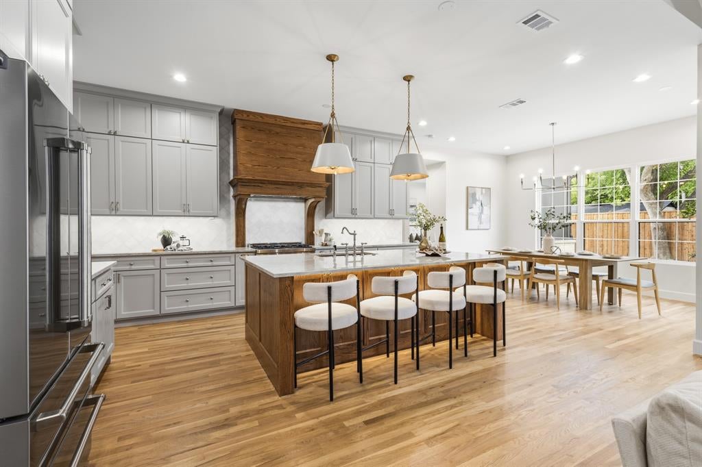 5109 Jefferson Drive