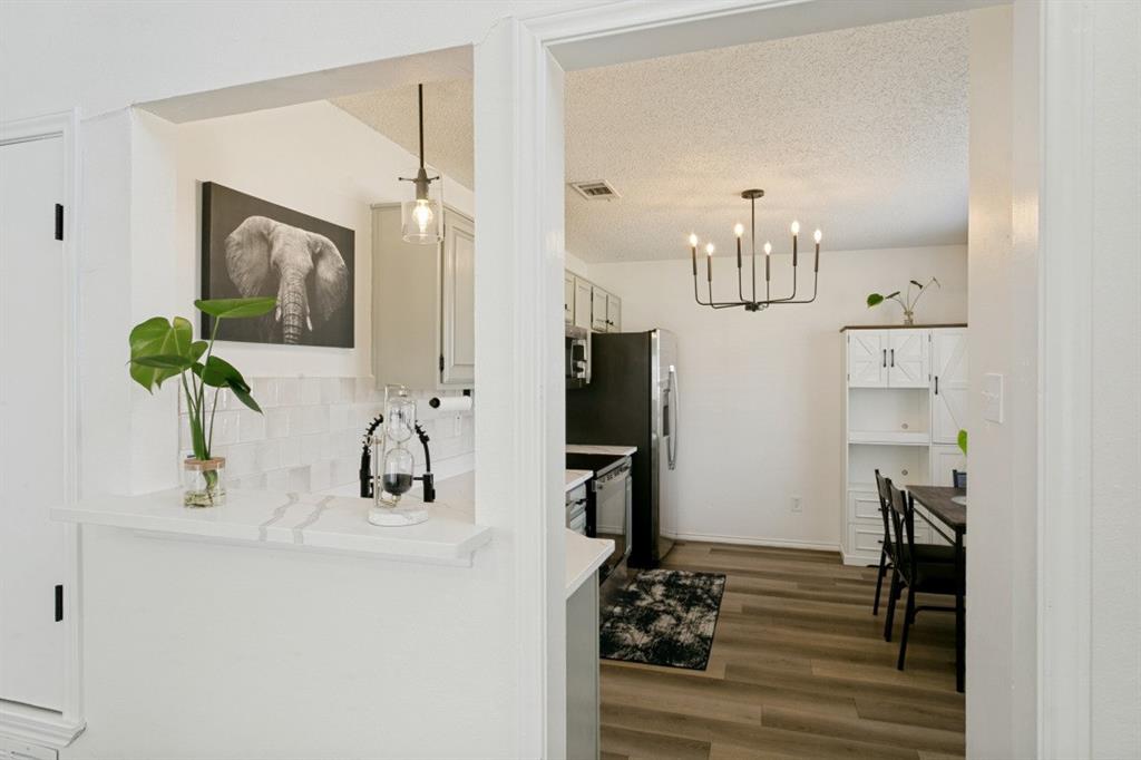 1332 Cedar Ridge Drive