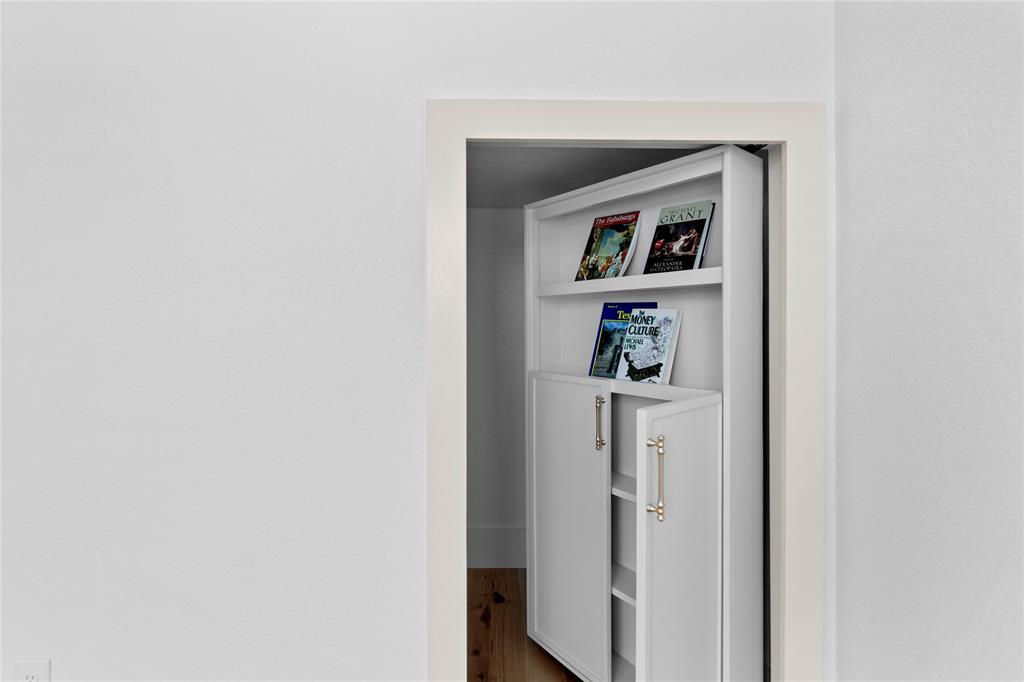 13712 W Riviera Drive