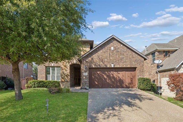419 SAN MARCOS DR, IRVING, TX 75039 - Image d2ad522332e3daaa6188e5c84621c19d/1137483742