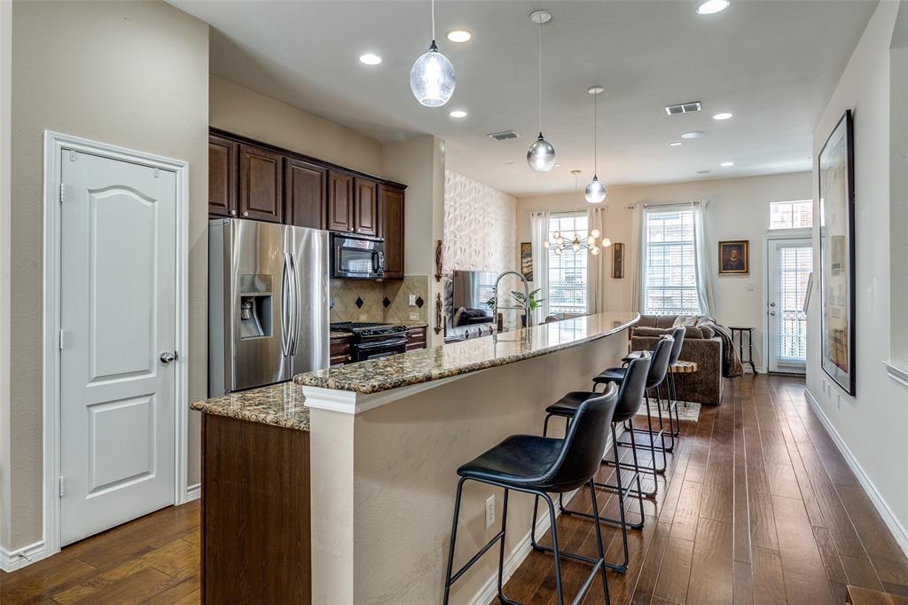 Townhomes Of District A Ph 01-11 - Residential