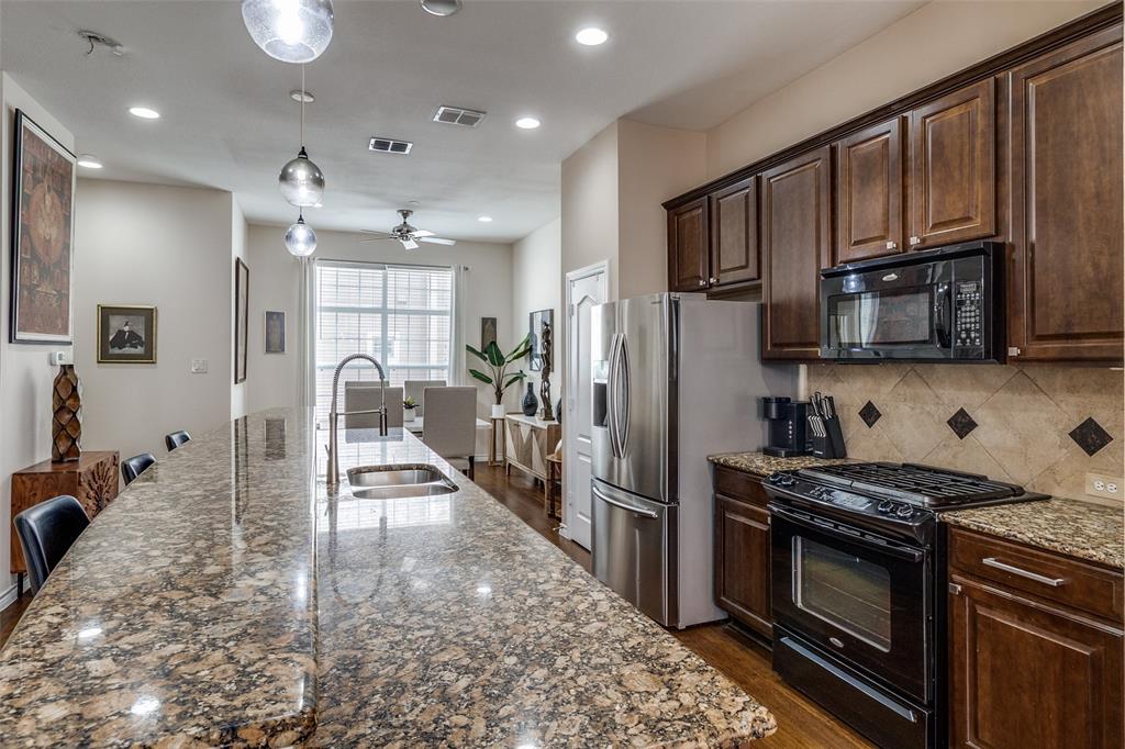 Townhomes Of District A Ph 01-11 - Residential