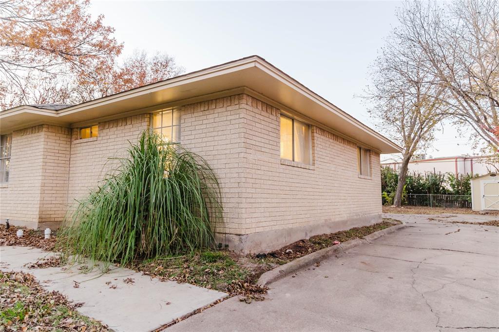 Brook Hollow Estates - Residential