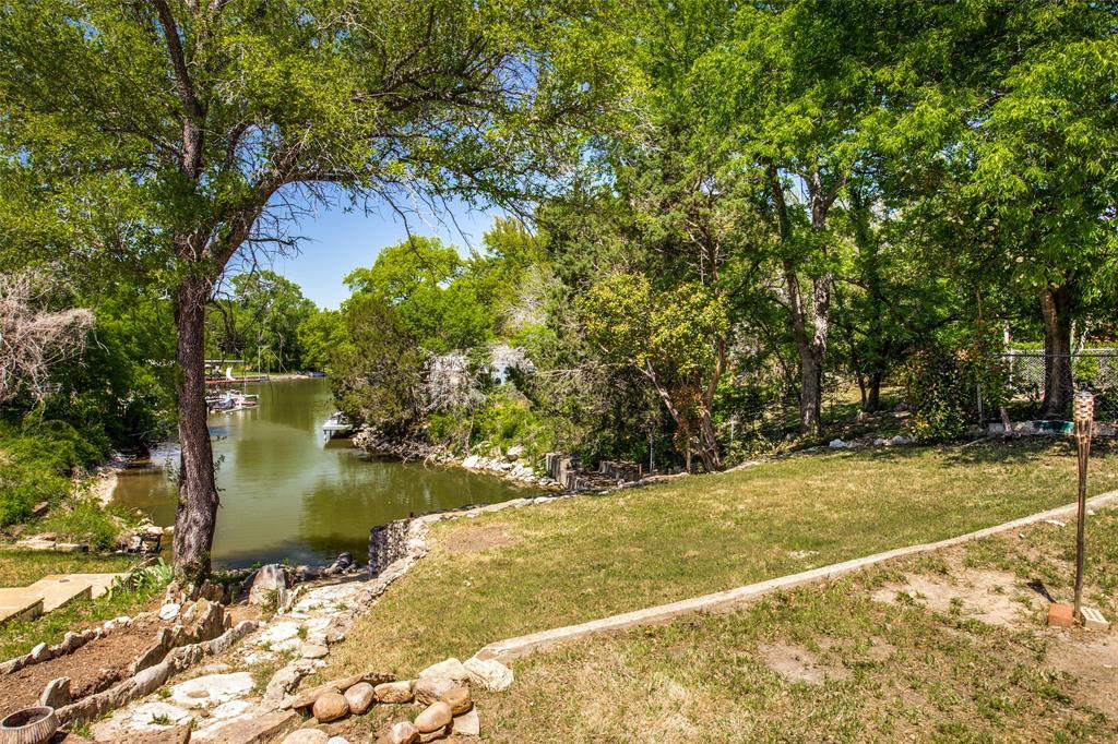 1306 Keechi Trail